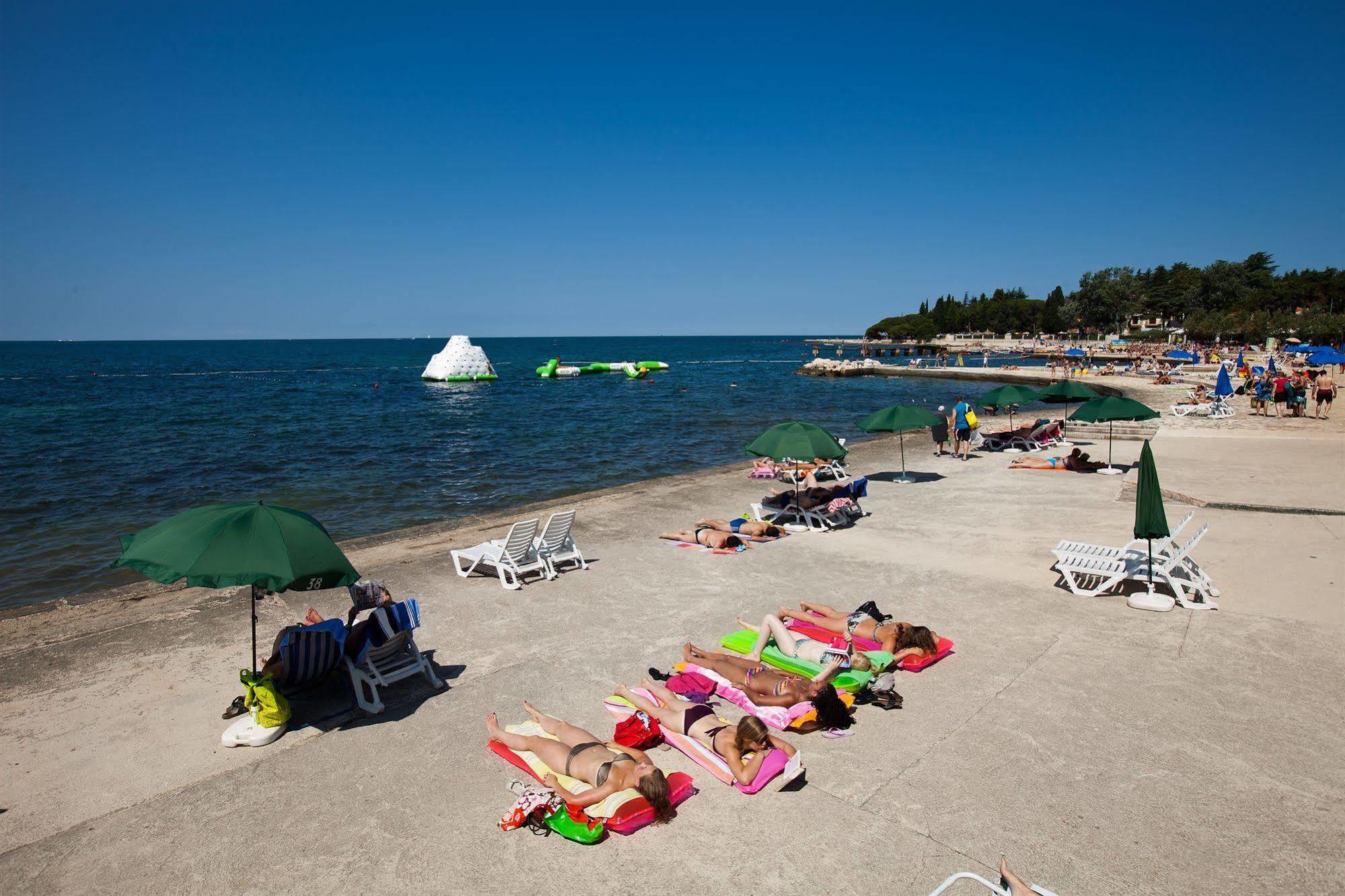 Hotel Park Plava Laguna Poreč Exterior foto